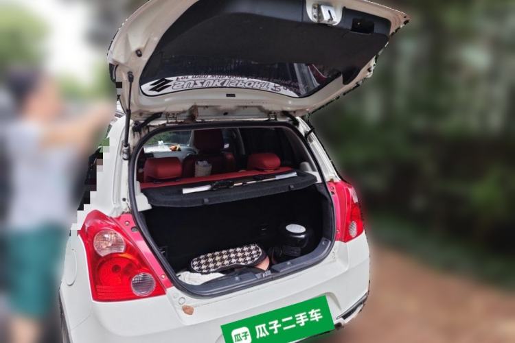 Used Suzuki Swift 2015 1.5L Automatic Limited Edition Trunk
