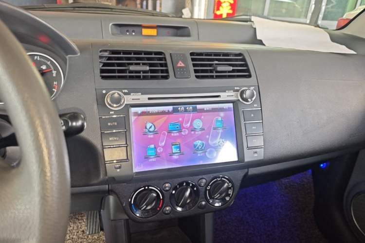 Used Suzuki Swift 2015 1.5L Automatic Limited Edition Audio And AC Panel