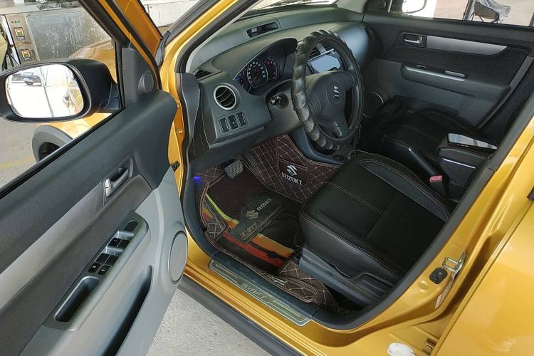 Used Suzuki Swift 2015 1.5L Automatic Limited Edition Driver Seat