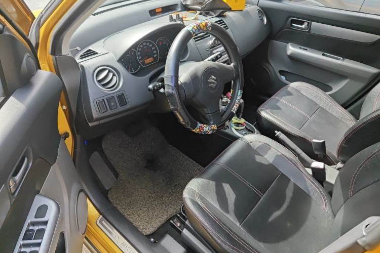 Used Suzuki Swift 2015 1.5L Automatic Limited Edition Driver Seat
