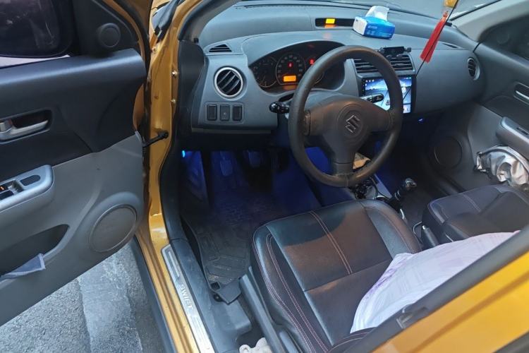 Used Suzuki Swift 2015 1.5L Manual Limited Edition Driver Seat