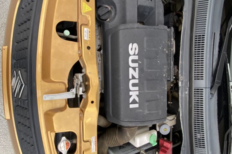 Used Suzuki Swift 2015 1.5L Manual Limited Edition Engine Bay