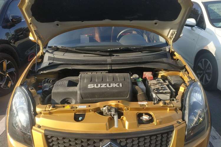Used Suzuki Swift 2015 1.5L Automatic Limited Edition Engine Bay