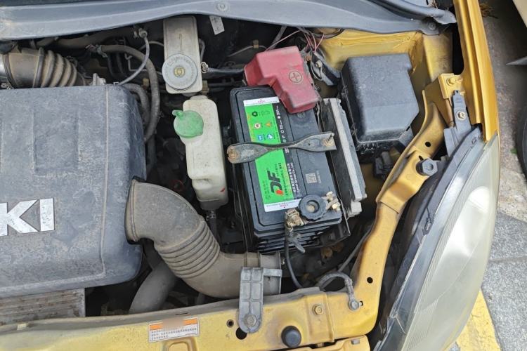 Used Suzuki Swift 2015 1.5L Automatic Limited Edition Engine Bay Left