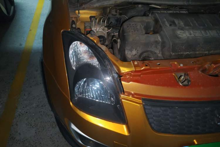 Used Suzuki Swift 2015 1.5L Automatic Limited Edition Engine Bay Right