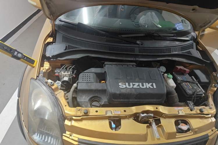Used Suzuki Swift 2015 1.5L Automatic Limited Edition Engine Bay Right