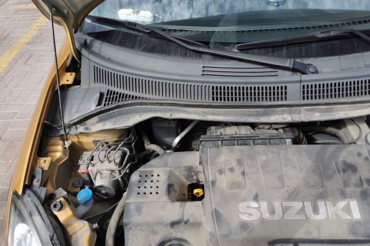 Used Suzuki Swift 2015 1.5L Automatic Limited Edition Engine Bay Right