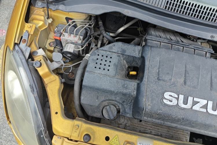 Used Suzuki Swift 2015 1.5L Automatic Limited Edition Engine Bay Right