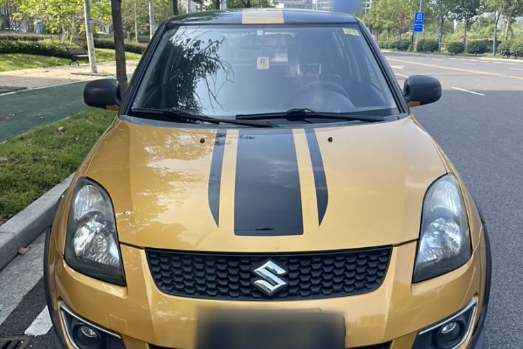 Used Suzuki Swift 2015 1.5L Automatic Limited Edition Exterior 1