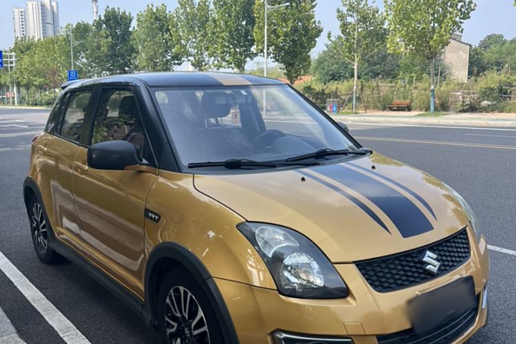 Used Suzuki Swift 2015 1.5L Automatic Limited Edition Exterior 2