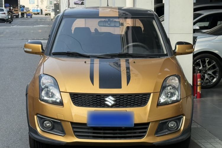 Used Suzuki Swift 2015 1.5L Automatic Limited Edition Exterior 3