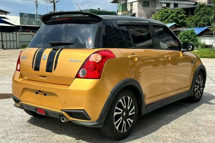 Used Suzuki Swift 2015 1.5L Automatic Limited Edition Exterior 5