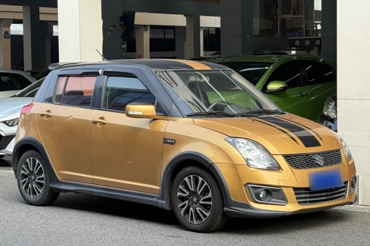 Used Suzuki Swift 2015 1.5L Automatic Limited Edition Exterior 6