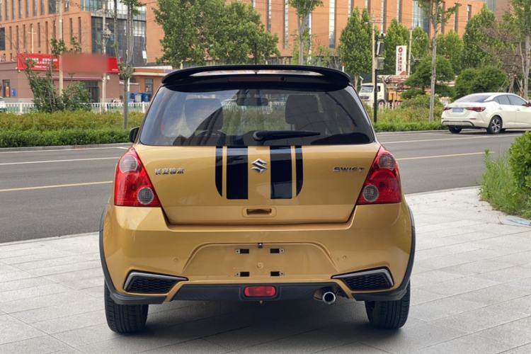 Used Suzuki Swift 2015 1.5L Manual Limited Edition Exterior 8