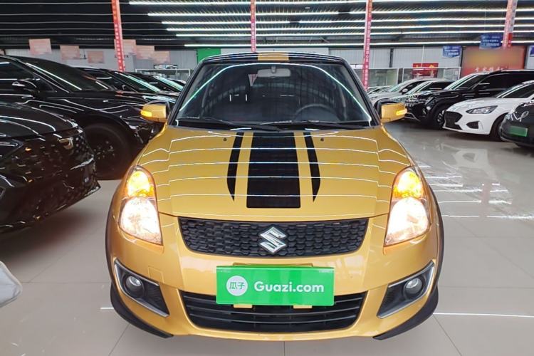 Used Suzuki Swift 2015 1.5L Manual Limited Edition Front