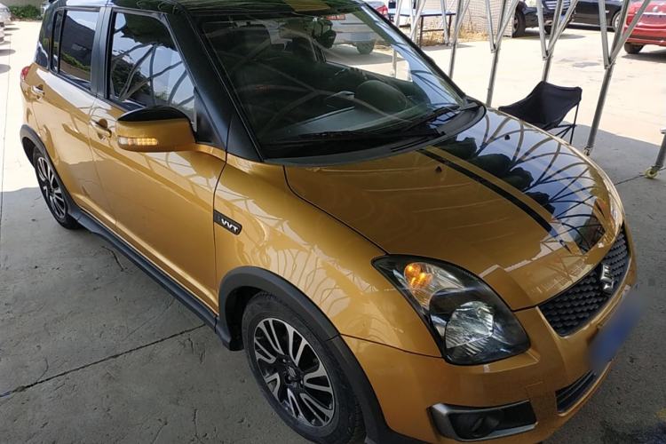 Used Suzuki Swift 2015 1.5L Automatic Limited Edition Front Right 45 Deg