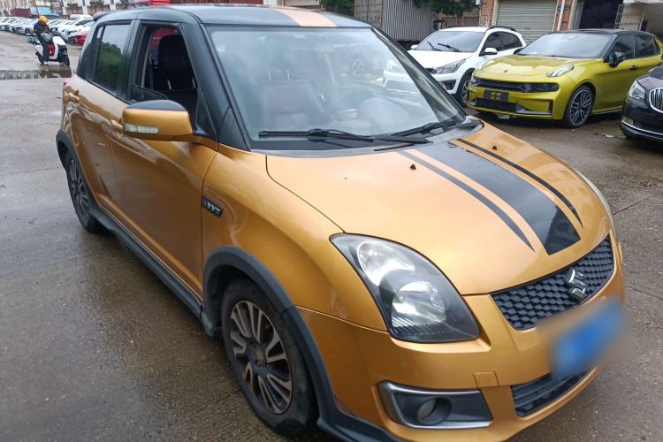 Used Suzuki Swift 2015 1.5L Automatic Limited Edition Front Right 45 Deg