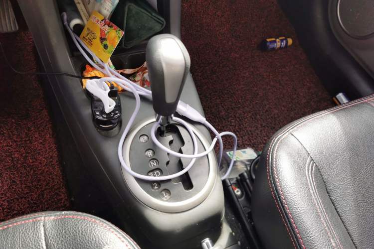 Used Suzuki Swift 2015 1.5L Automatic Limited Edition Gear Lever