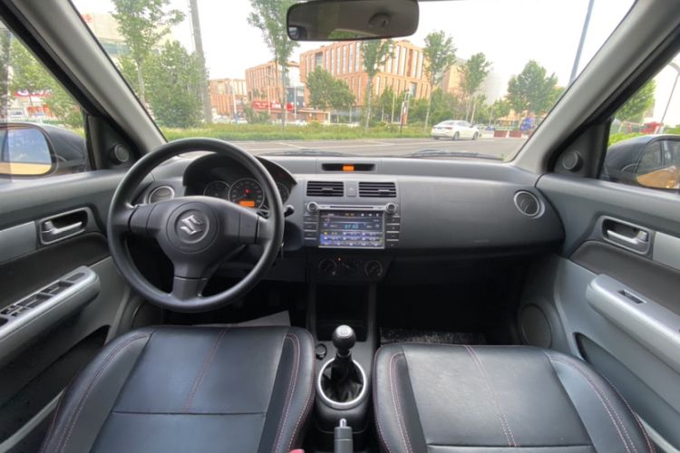 Used Suzuki Swift 2015 1.5L Manual Limited Edition Interior 3