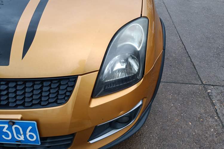 Used Suzuki Swift 2015 1.5L Automatic Limited Edition Left Front Headlight
