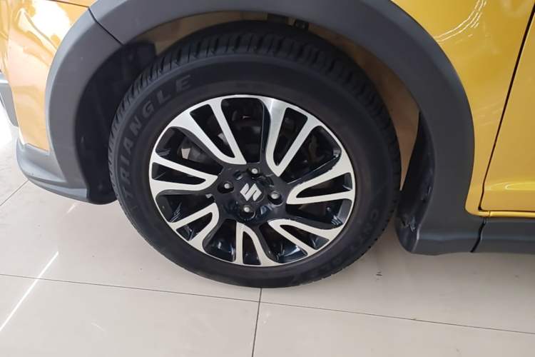 Used Suzuki Swift 2015 1.5L Manual Limited Edition Left Front Wheel Hub