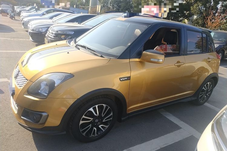 Used Suzuki Swift 2015 1.5L Automatic Limited Edition Left Side