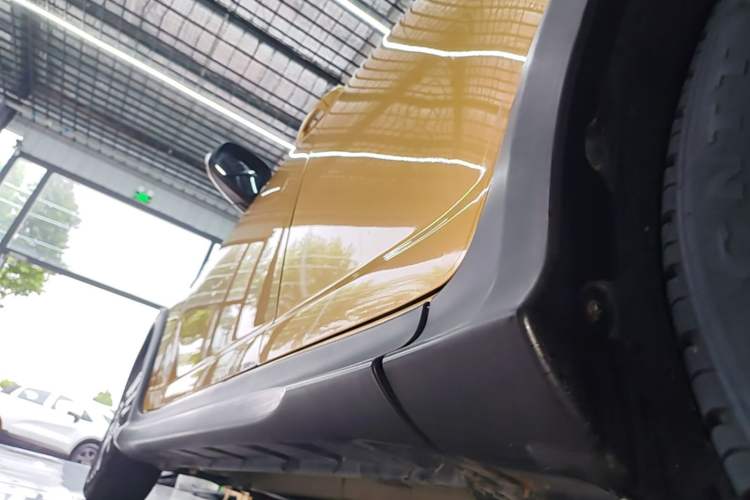 Used Suzuki Swift 2015 1.5L Manual Limited Edition Left Side Sill