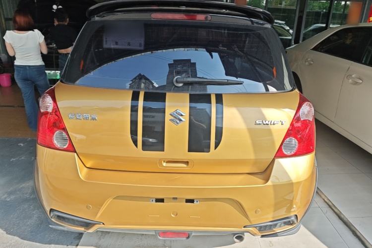 Used Suzuki Swift 2015 1.5L Automatic Limited Edition Rear