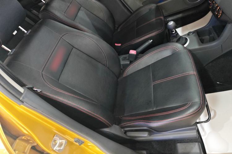 Used Suzuki Swift 2015 1.5L Manual Limited Edition Right Front Seat