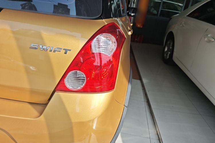 Used Suzuki Swift 2015 1.5L Automatic Limited Edition Right Rear Taillight