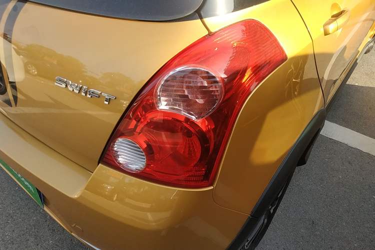 Used Suzuki Swift 2015 1.5L Automatic Limited Edition Right Rear Taillight