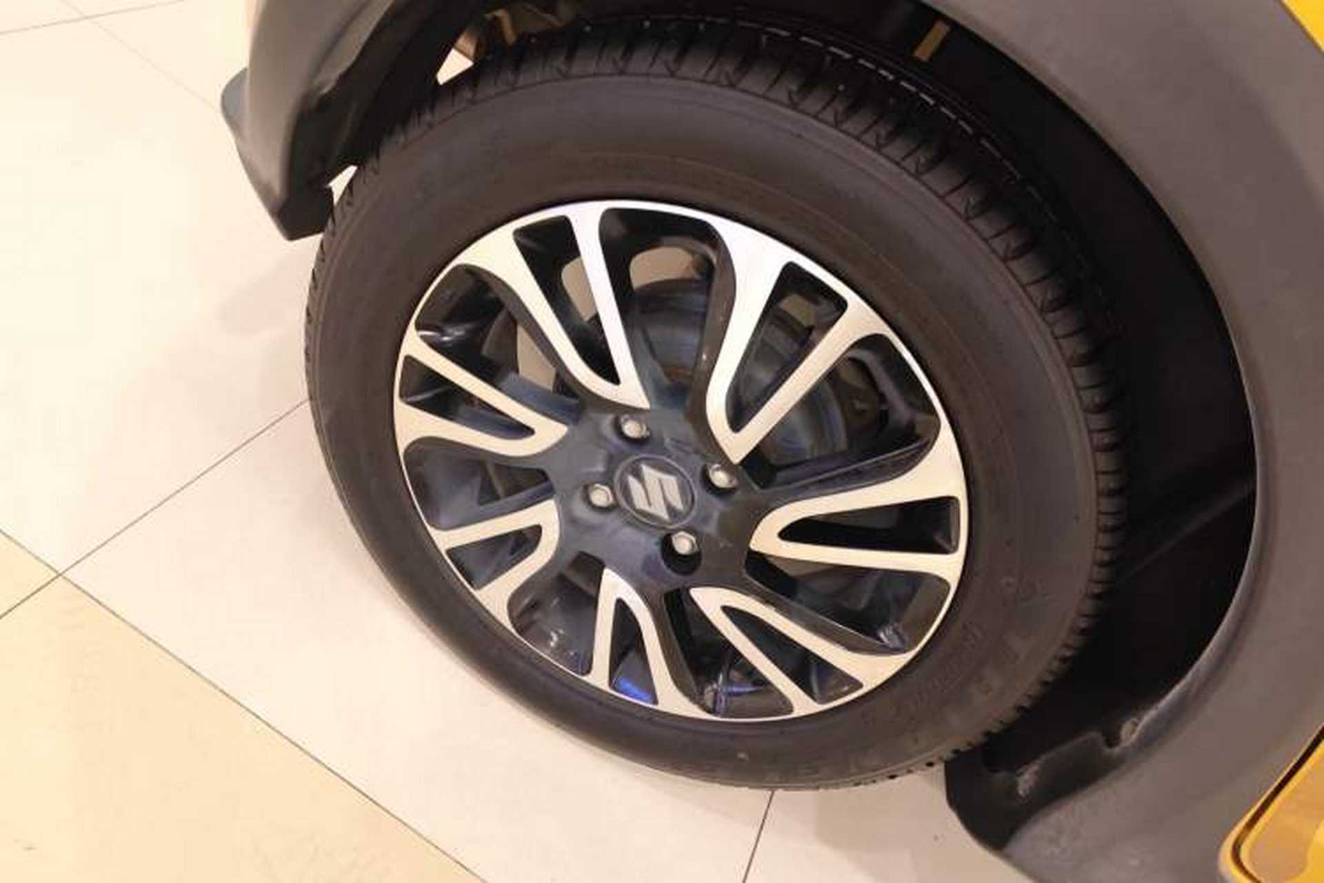Used Suzuki Swift 2015 1.5L Manual Limited Edition Right Rear Wheel Hub