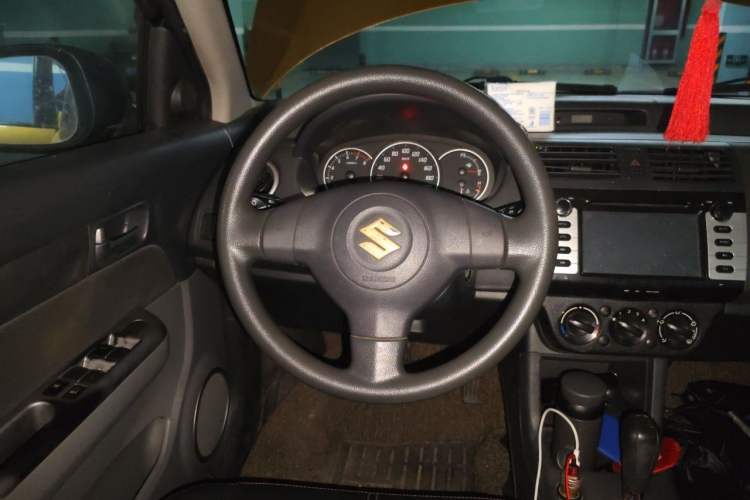 Used Suzuki Swift 2015 1.5L Automatic Limited Edition Steering Wheel