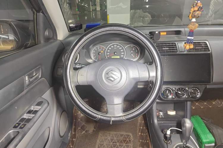 Used Suzuki Swift 2015 1.5L Automatic Limited Edition Steering Wheel
