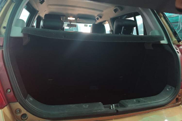 Used Suzuki Swift 2015 1.5L Automatic Limited Edition Trunk