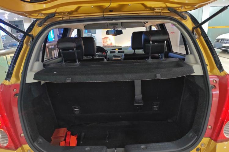Used Suzuki Swift 2015 1.5L Manual Limited Edition Trunk