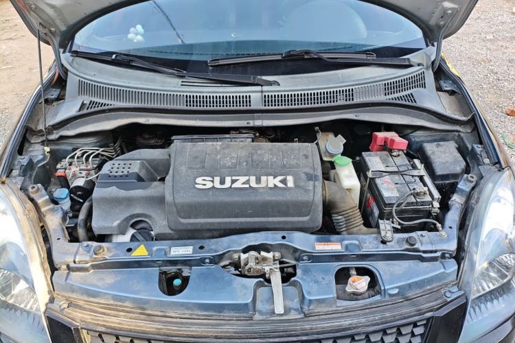 Used Suzuki Swift 2016 1.5L Automatic Fashionable Coolplay Edition Engine Bay