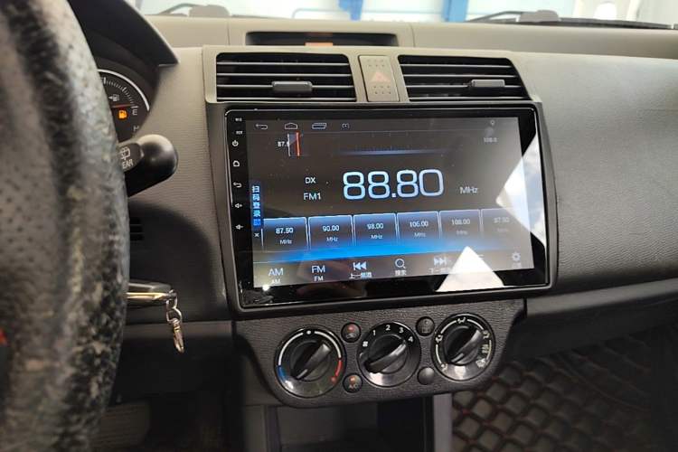 Used Suzuki Swift 2016 1.5L Automatic Fashionable Coolplay Edition Audio And AC Panel