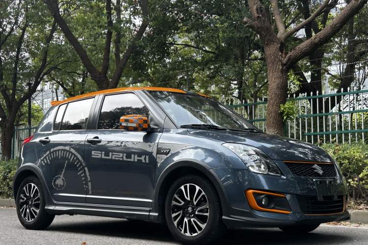 Used Suzuki Swift 2016 1.5L Automatic Fashionable Coolplay Edition Exterior 2