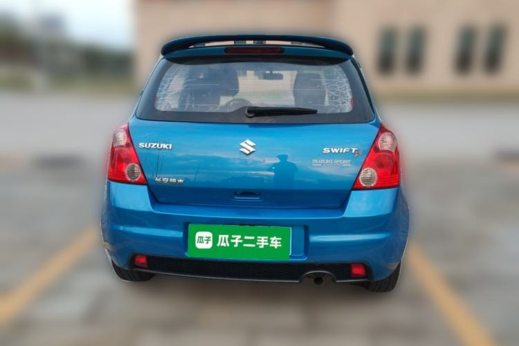 Used Suzuki Swift 2016 1.5L Manual Fashion Model Rear