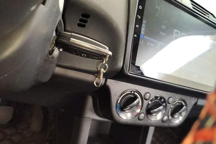 Used Suzuki Swift 2016 1.5L Automatic Fashionable Coolplay Edition Vehicle Key