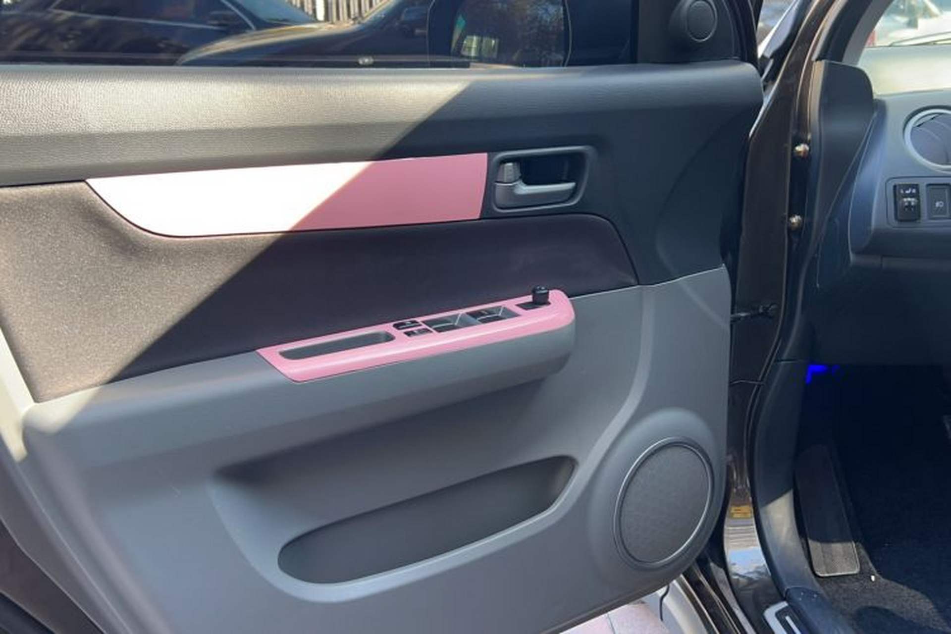 Used Suzuki Swift 2016 1.5L Automatic Fashionable Coolplay Edition Interior 6