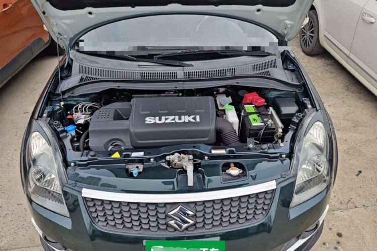 Used Suzuki Swift 2016 1.5L Automatic Fashionable Coolplay Edition Engine Bay