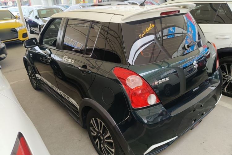 Used Suzuki Swift 2016 1.5L Automatic Fashionable Coolplay Edition Exterior 2