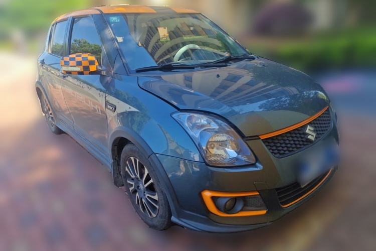 Used Suzuki Swift 2016 1.5L Automatic Fashionable Coolplay Edition Front Right 45 Deg