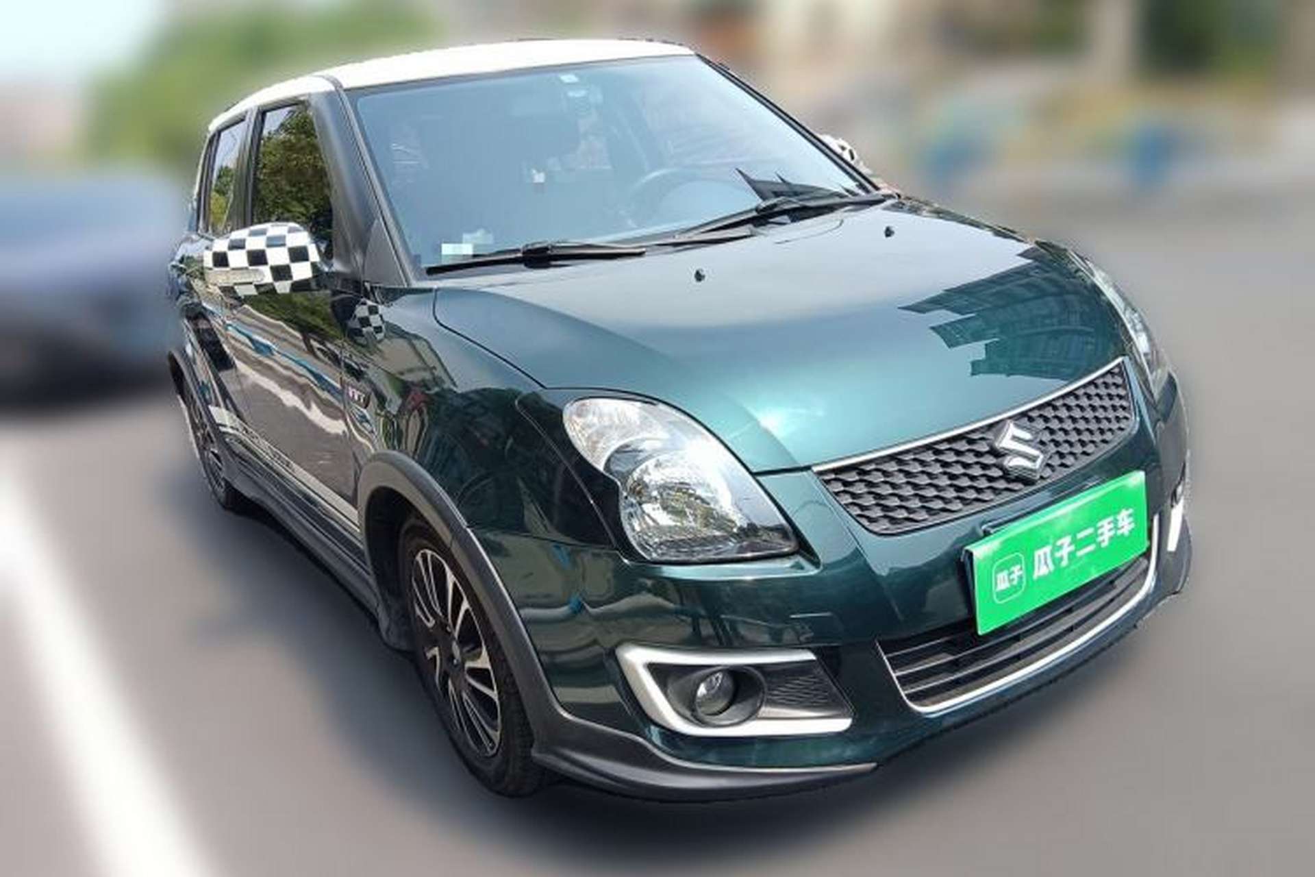Used Suzuki Swift 2016 1.5L Automatic Fashionable Coolplay Edition Front Right 45 Deg