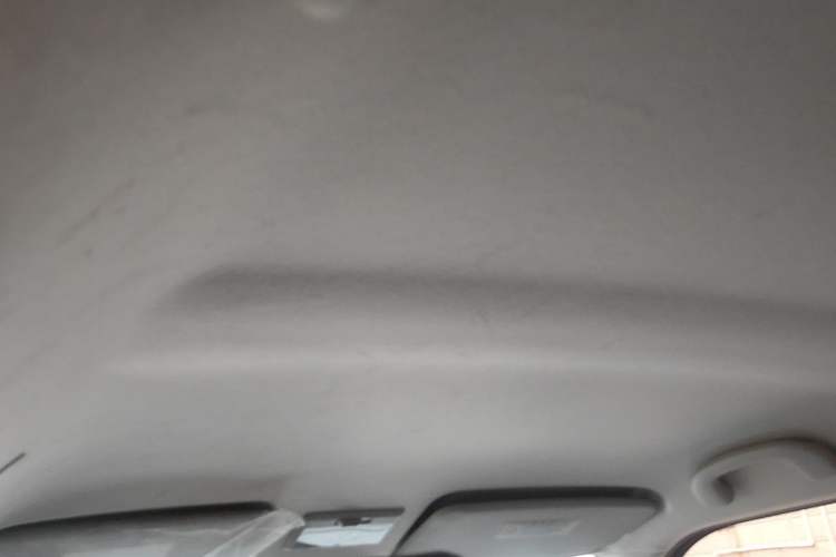 Used Suzuki Swift 2016 1.5L Automatic Fashionable Coolplay Edition Headliner