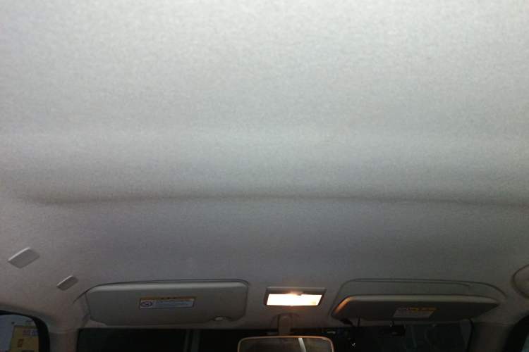 Used Suzuki Swift 2016 1.5L Automatic Fashionable Coolplay Edition Headliner