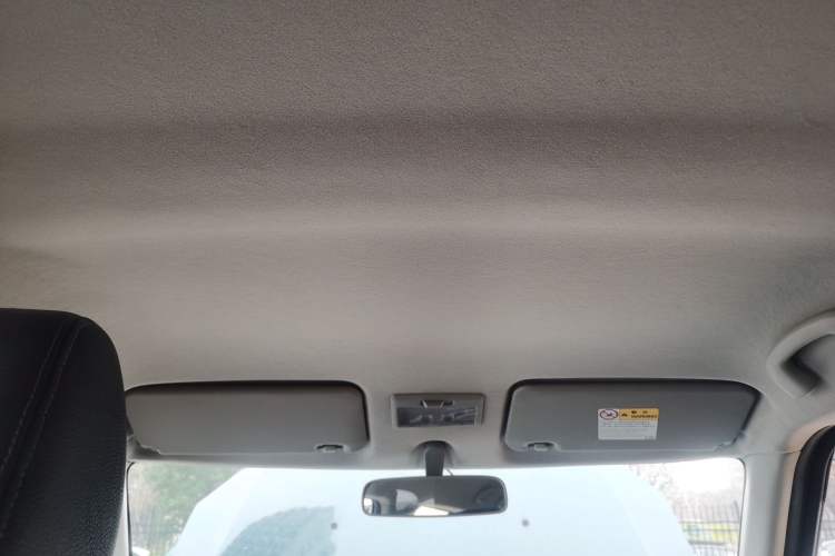 Used Suzuki Swift 2016 1.5L Automatic Fashionable Coolplay Edition Headliner
