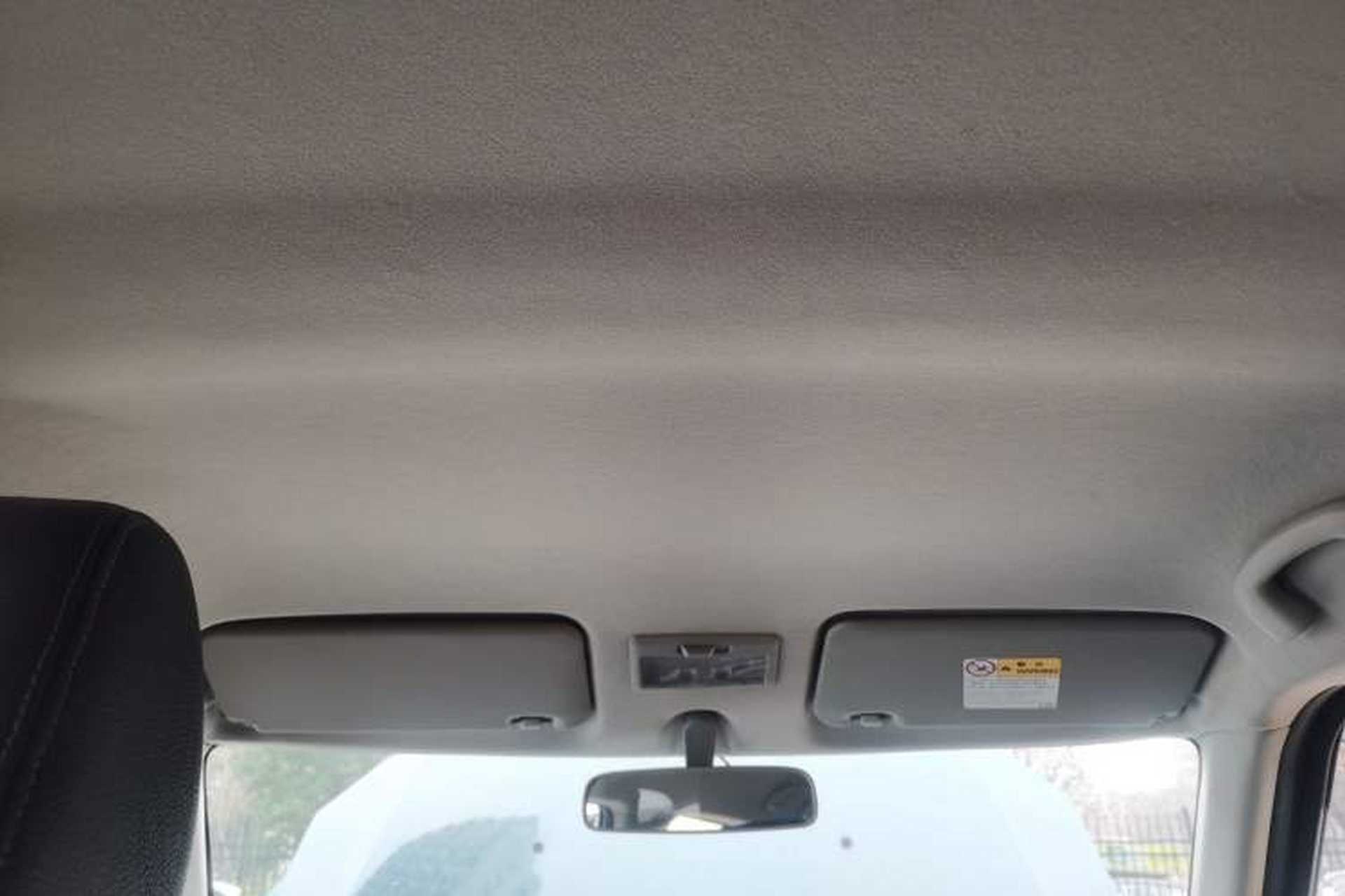 Used Suzuki Swift 2016 1.5L Automatic Fashionable Coolplay Edition Headliner